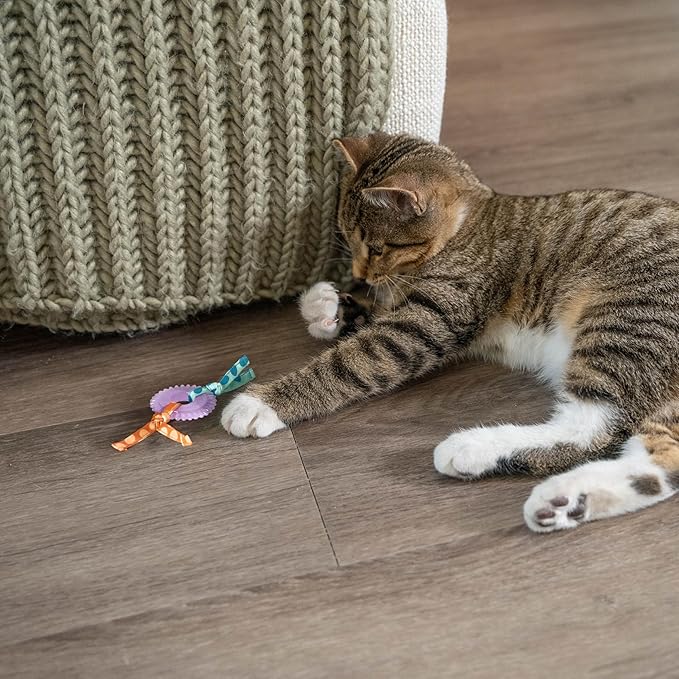 Catstages Kitty Chew Wheel, Dental Cat Toy with Catnip Oil, Teeth Cleaning, Healthy Chewing, Boredom Relief, Kicking & Batting for Kittens and Adult Cats, Purple-Mewly Pet