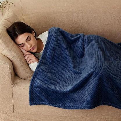Exclusivo Mezcla Fleece Bed Blanket King Size, Super Soft and Warm Blankets for Couch, Sofa and Bed Waffle Textured, Cozy, Fuzzy and Lightweight (Navy Blue, 90x104 Inches)