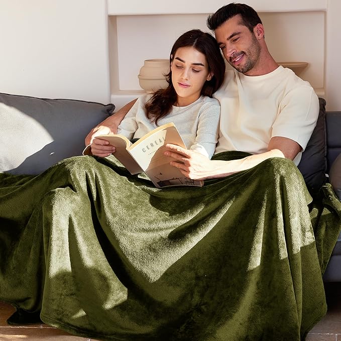 Exclusivo Mezcla Fleece Blanket Queen Size for Bed, Super Soft and Warm, All Season Use, Cozy, Plush, Lightweight, 90x90 Inches, Olive Green