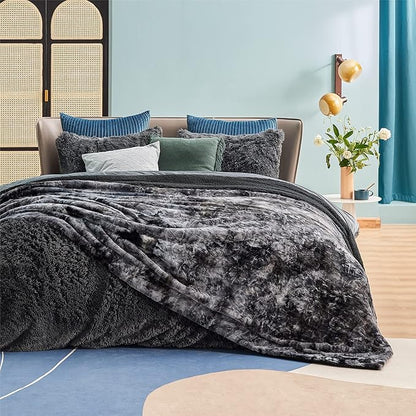 Bedsure GentleSoft Sherpa Fluffy Blanket Queen Size for Bed - Fleece Warm and Cozy for Women Gift, Plush & Fuzzy Faux Fur Christmas Blanket for Couch, Sofa Decor, Tie Dye Design, Black, 90x90 Inches